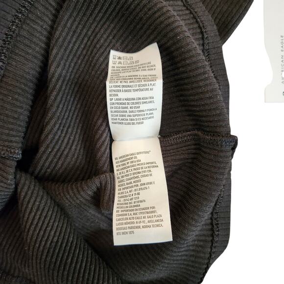 American Eagle AE Rib Knit Keyhole Tie-Front Tee T-Shirt Crop Top Black Medium - Picture 8 of 9